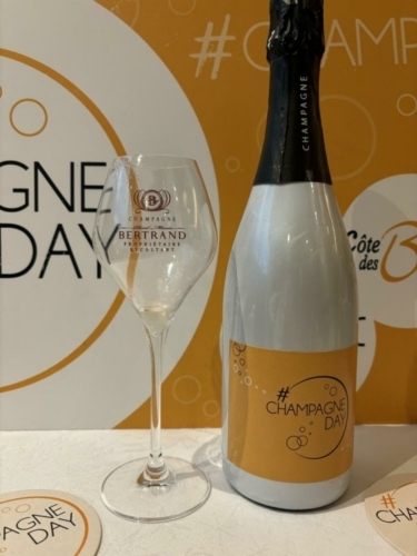 Aube - Cuvée spéciale habillage  Champagne Day proposé par le Restaurant Le Valentino à Troyes - Champagne Day 2024